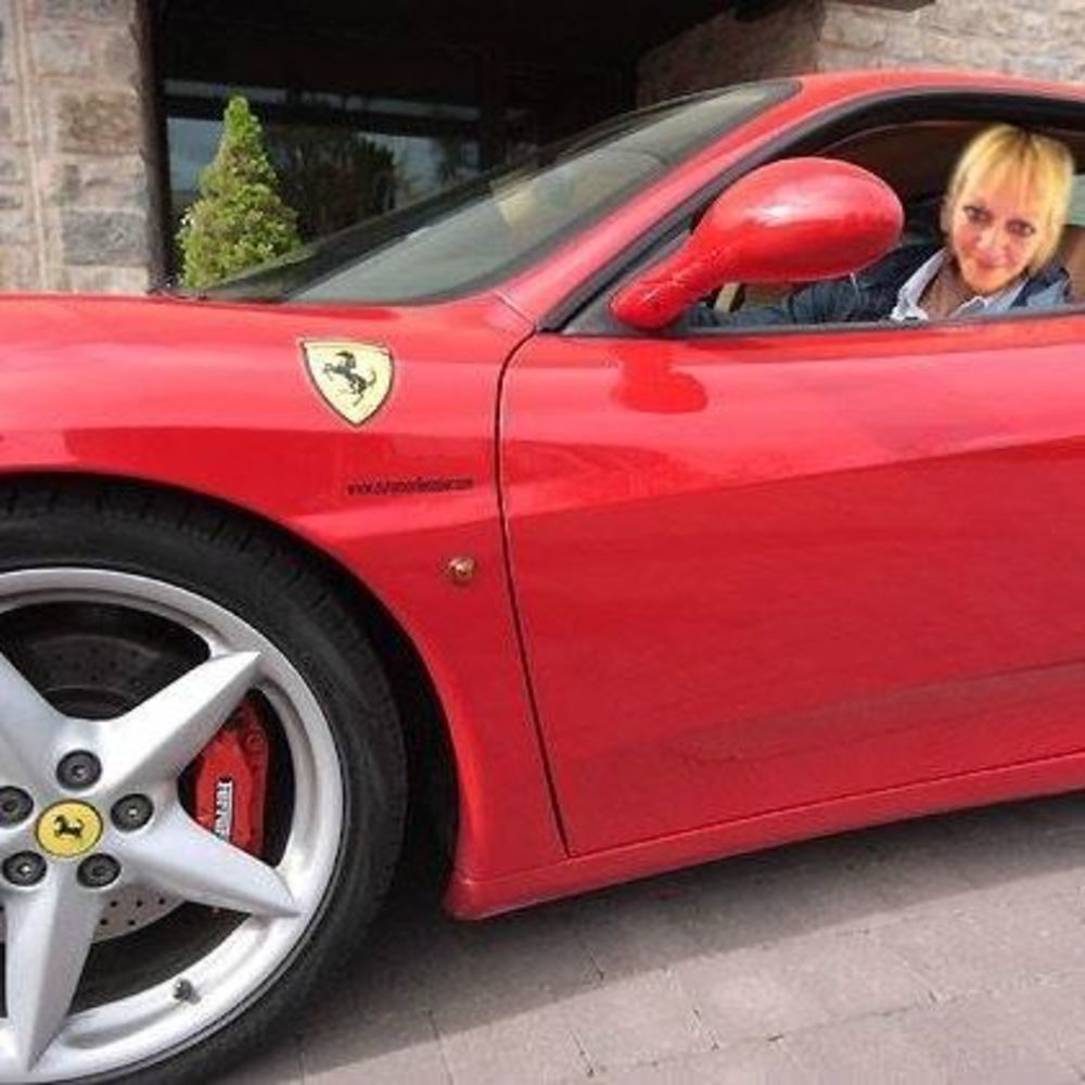 Meet your Posher, Lucy